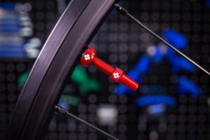 Muc-Off V2 Tubeless Valve Kit 60mm/red