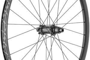 DT Swiss H 1900 Spline 27.5 Hinterrad Boost, Mod. 22, 6-bolt 12x148mm 30mm Sram XD