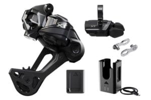 Shimano XT Di2 Upgrade Kit, Set mit RD-M8250- SGS/SW-M8250-R/BT-DN320/EC-DN100/SM-CN910-12 Box